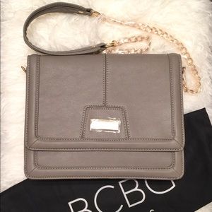 NWOT BCBG Paris crossbody purse; shoulder handbag